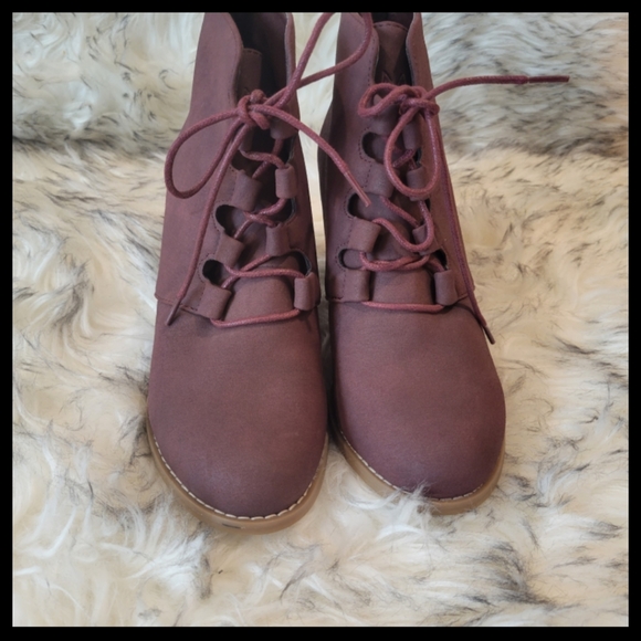 Nautica Rhodes mauve wedge booties 8 - Picture 7 of 11